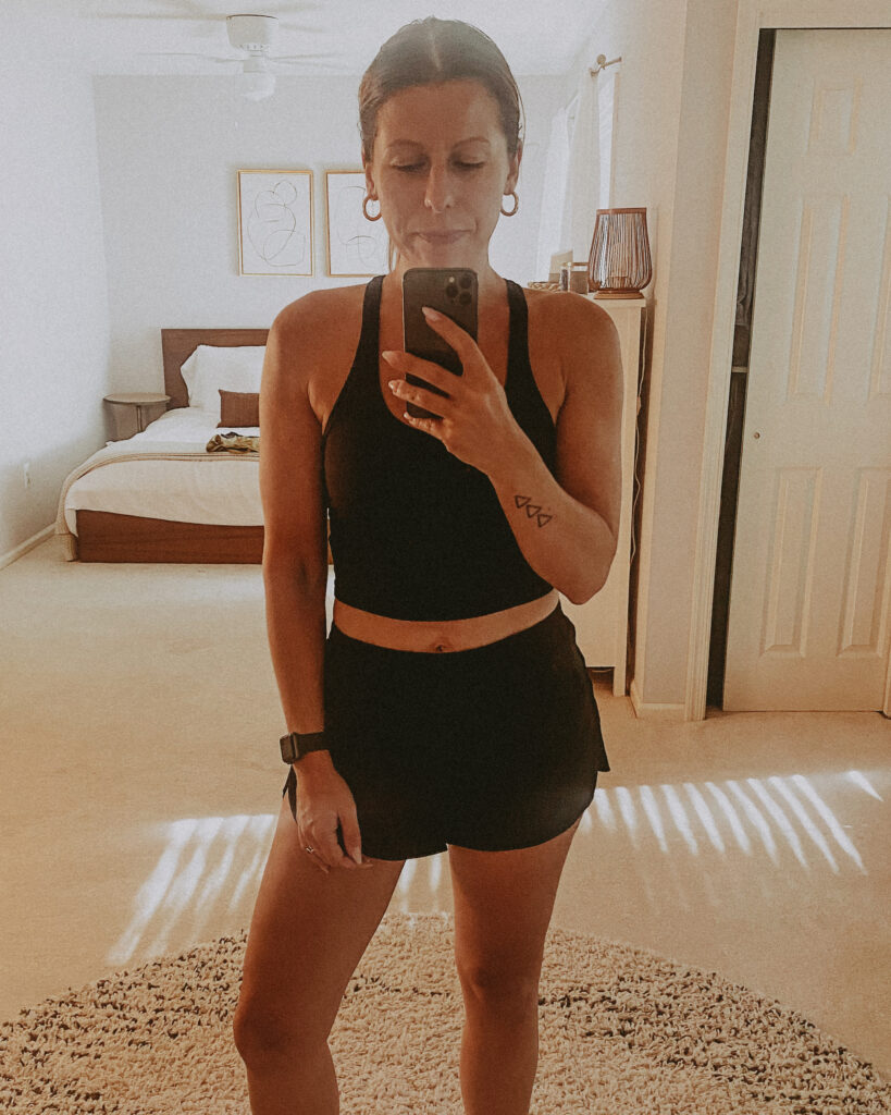 Favorite Amazon Workout Clothes Black Tank Black Running Shorts