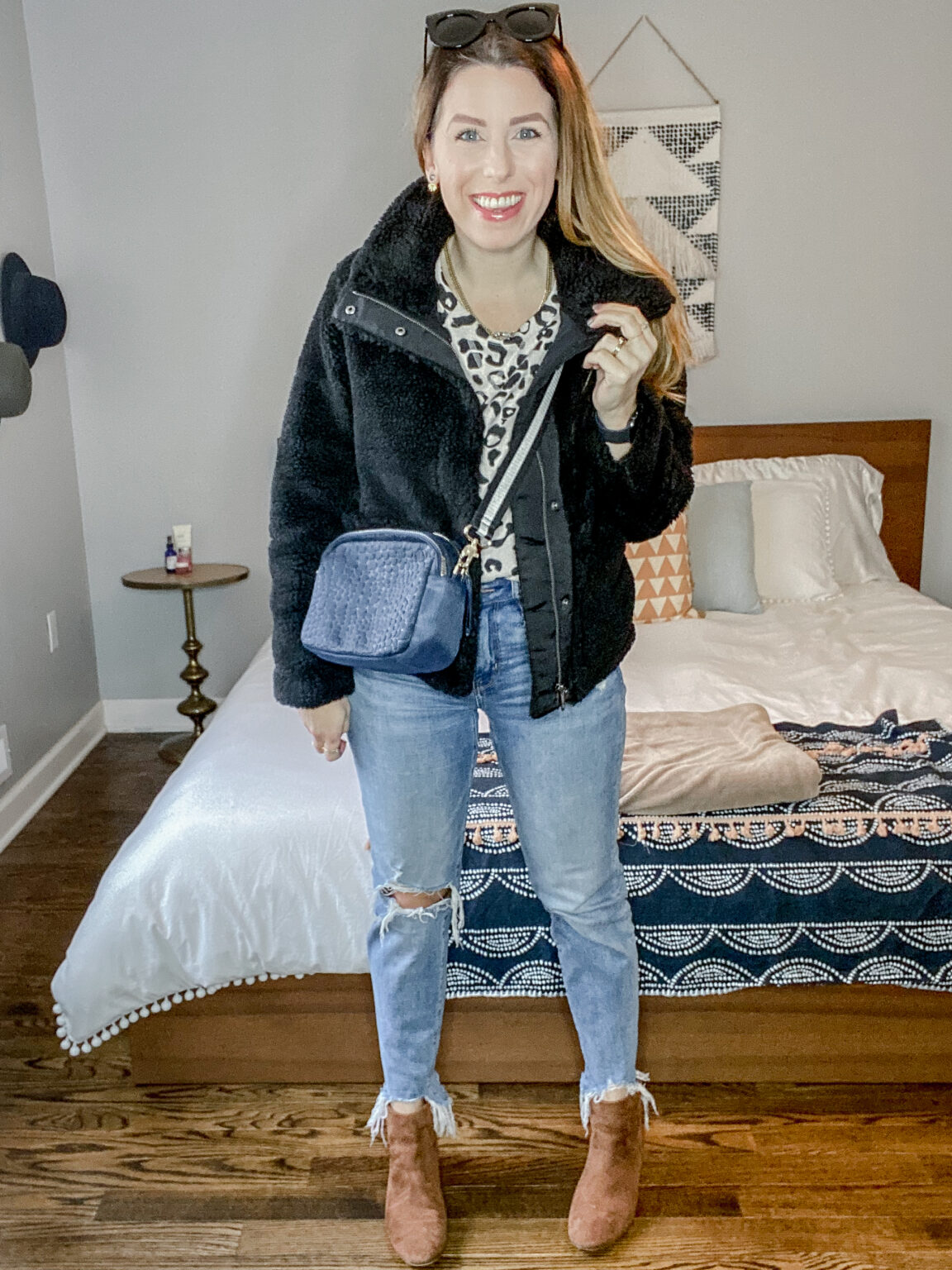 How To Wear A Sherpa Bomber Jacket – Jillian Rosado